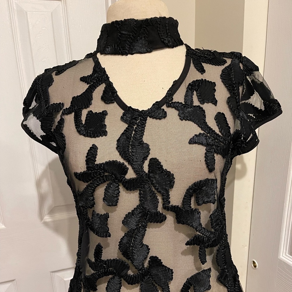 Gracia embroidered top .. never worn size L